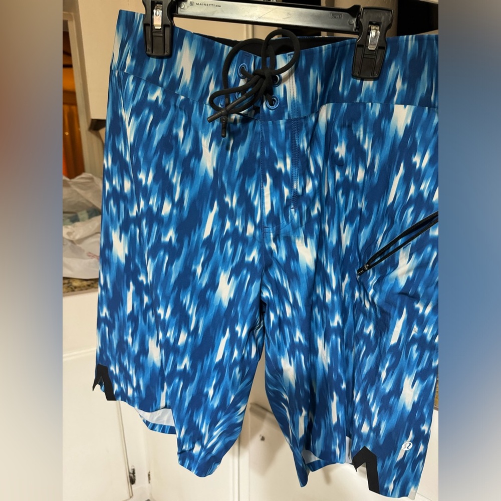 Lululemon board size 34💙